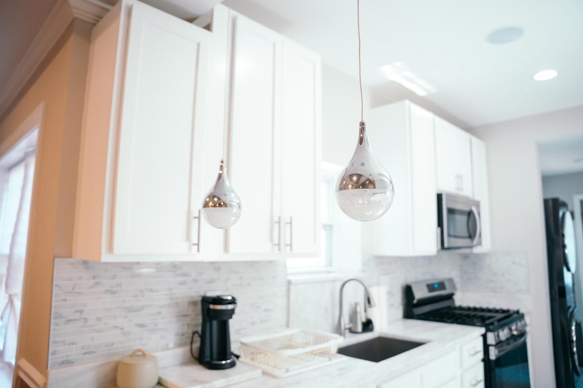 Charm Luxury 4 Bedroom Brick Baltimore
